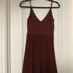 Gorgeous like new fit and flare rust-coloured dress from Aritzia